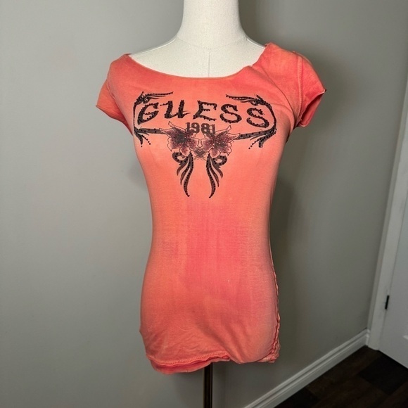 Guess Y2K island girl rhinestone goth tee Xs - Picture 2 of 7